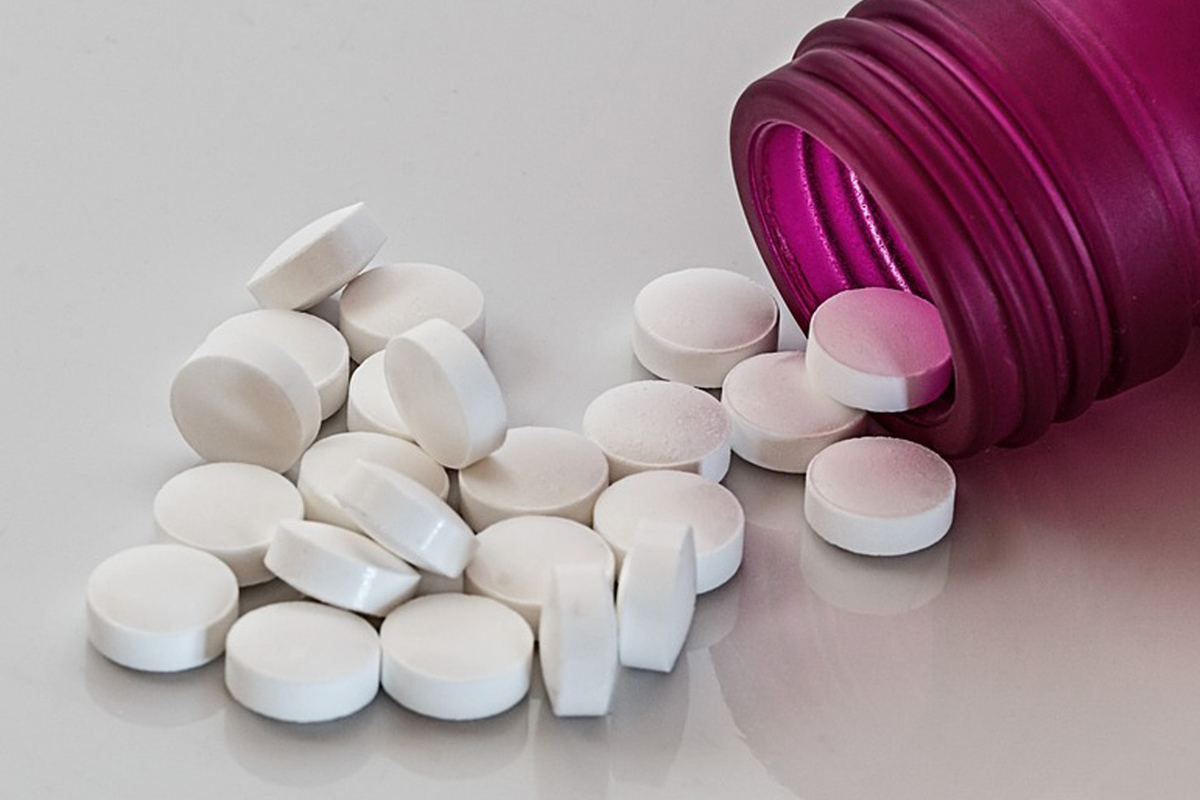 دواء reparil dragees لماذا يستخدم وما هي الأعراض الجانبية له