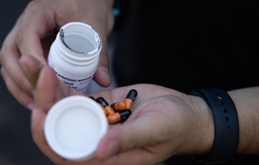 لماذا يستخدم دواء aseket والمادة الفعالة