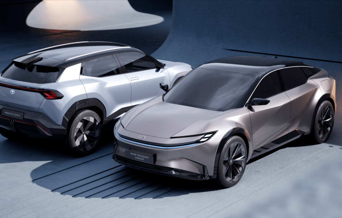 تويوتا تكشف عن نموذجين من السيارات الكهربائية