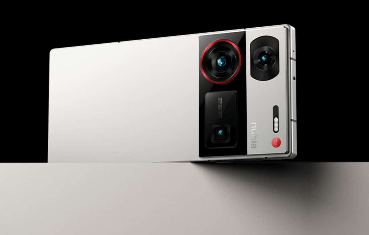 مراجعة شاملة لهاتف Nubia Z60 Ultra 