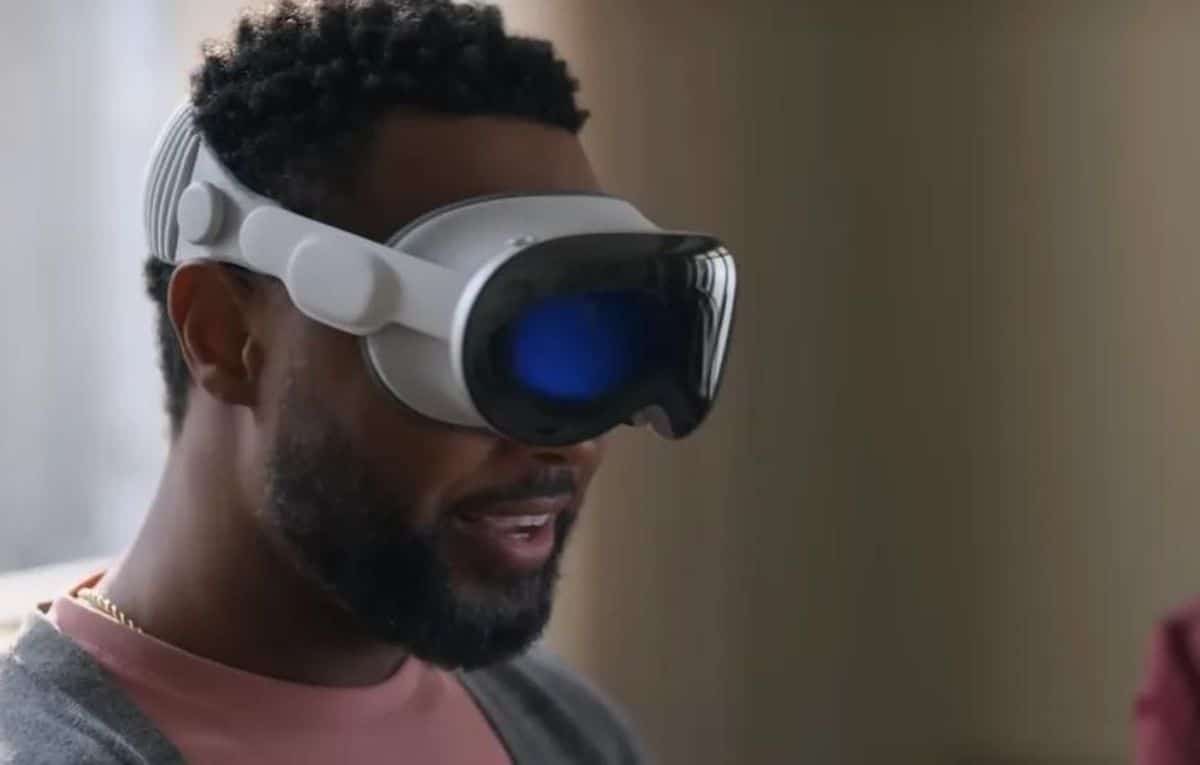 5 أسباب تجعل نظارة آبل Vision Pro من أبرز ملحقات السفر الجديدة 