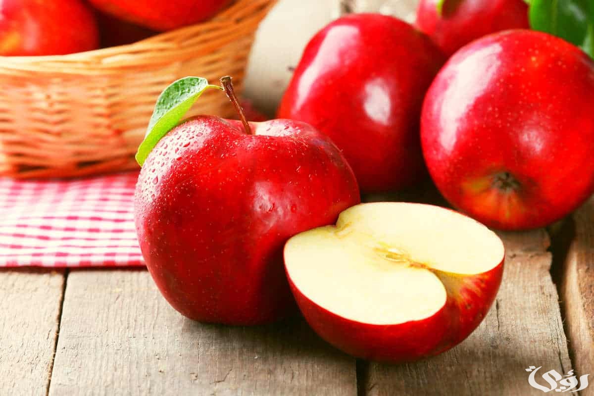 تفسير رؤية التفاح في المنام لابن سيرين