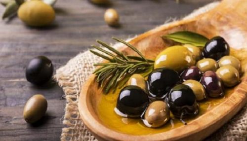 تفسير حلم أكل الزيتون في المنام لابن سيرين