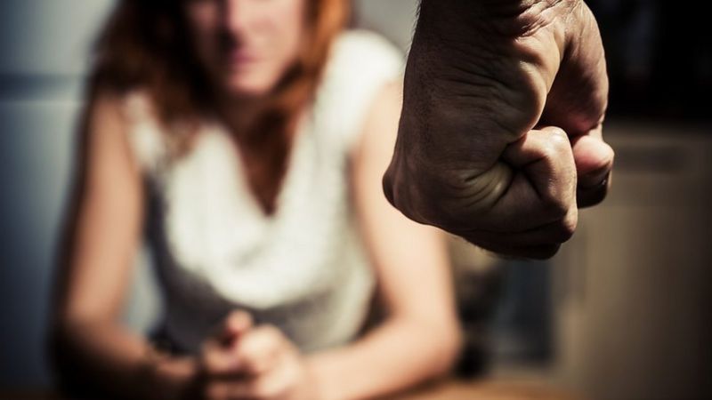 1759073332_121_رؤية-كيف-ينظر-الرجل-للمرأة-الجريئة-صاحبة-الشخصية-القوية؟ رؤية - كيف ينظر الرجل للمرأة الجريئة صاحبة الشخصية القوية؟ بالتفصيل