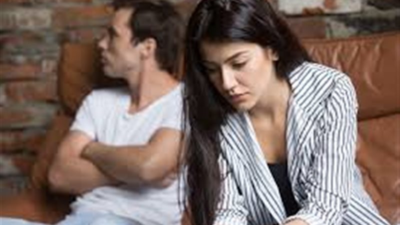 1759094978_675_رؤية-لماذا-يبدأ-الرجل-بالابتعاد-عن-المرأة-وكيف-تتعاملين رؤية - لماذا يبدأ الرجل بالابتعاد عن المرأة وكيف تتعاملين مع ذلك؟ بالتفصيل