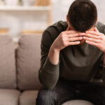 ما الفرق بين مشاعر النقص والاكتئاب؟
