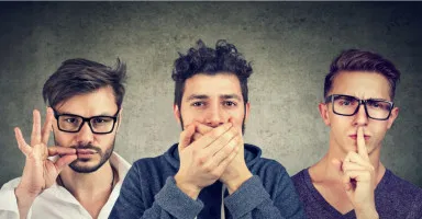 رؤية-نصائح-للتعامل-مع-الصديقة-الكتومة-بدون-إحراج-بالتفصيل.webp رؤية - نصائح للتعامل مع الصديقة الكتومة بدون إحراج بالتفصيل